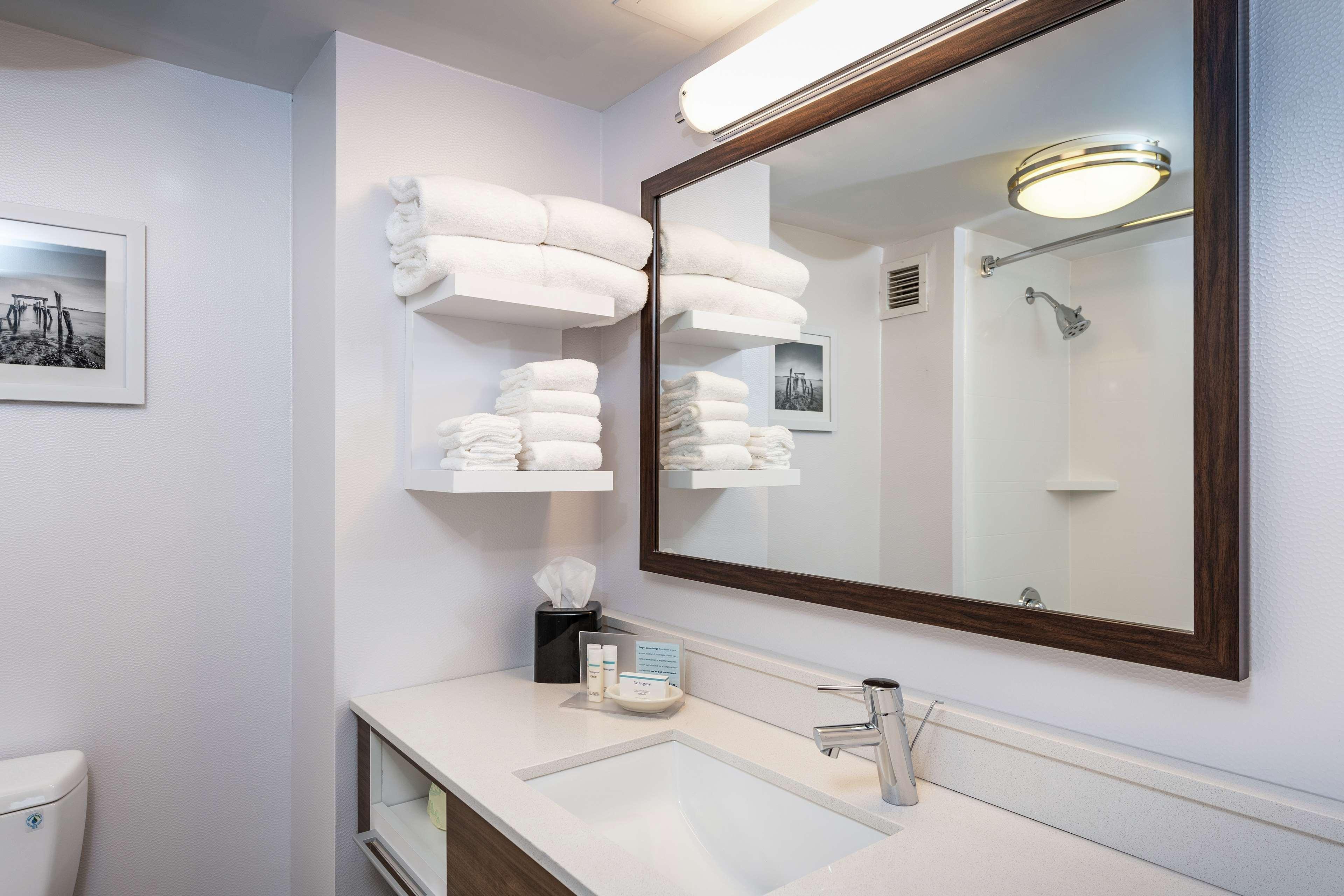 فندق هامبتون إن فول ريفر ويستبورت North Westport المظهر الخارجي الصورة